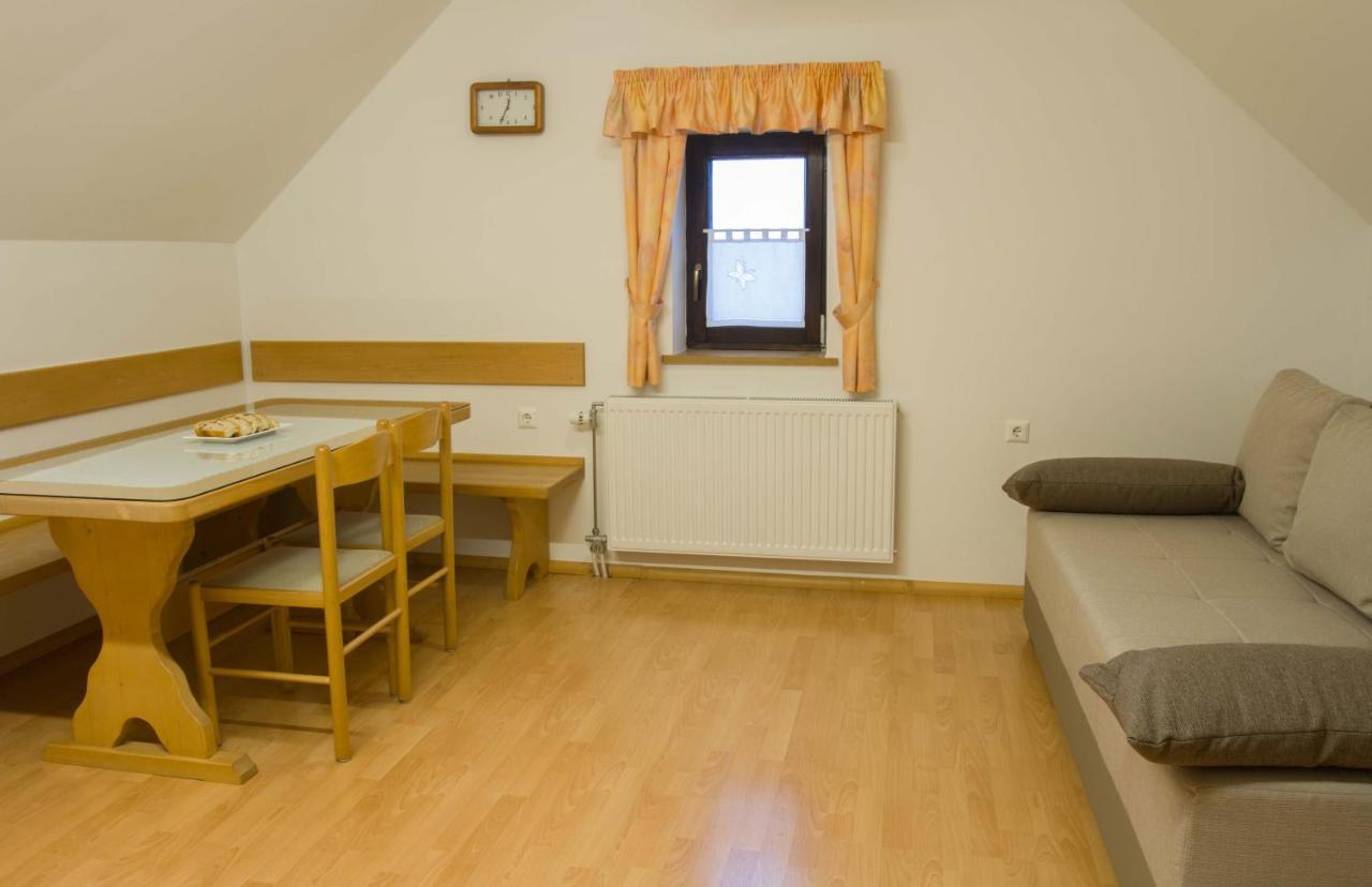 Apartments Pri Marjetki Cerkno Extérieur photo